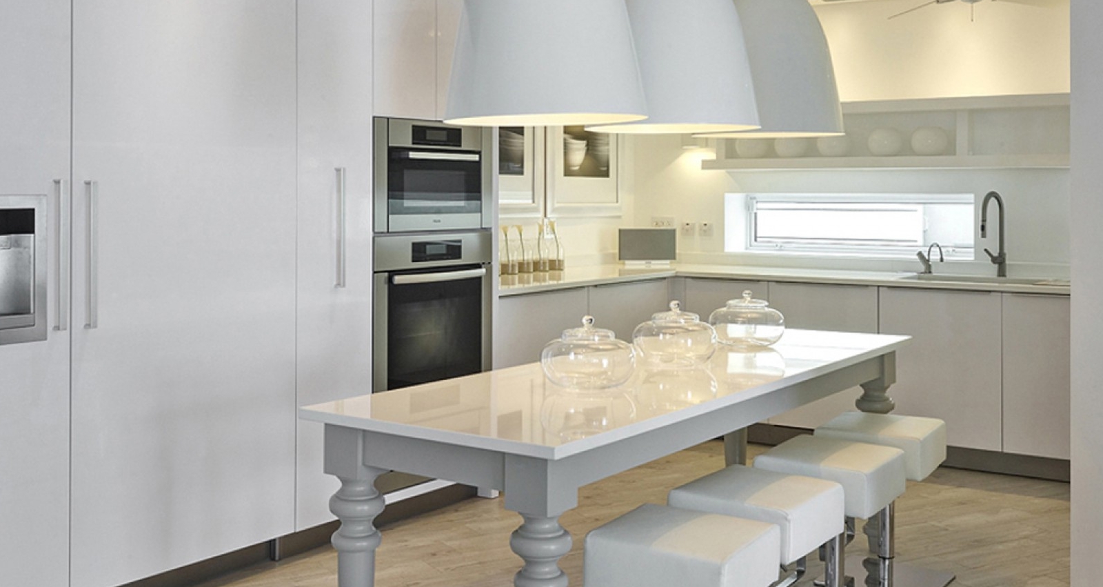 Footprints Villa Barbados - Well Equipped Kitchen