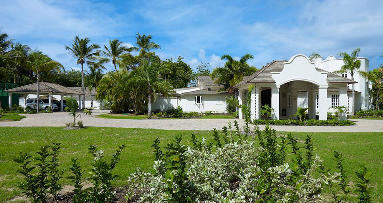 Casablanca - Excellent Exterior