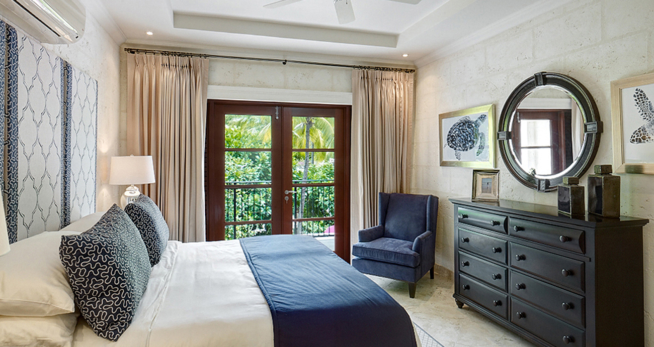 Claridges 6 - Spacious Bedroom